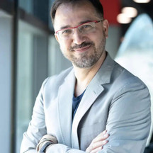 MUDr. Patrik Paulis