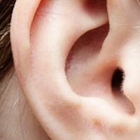 Zbavte sa stresu z odstávajúcich uší
