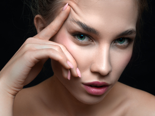 Operácia obočia - Brow lift