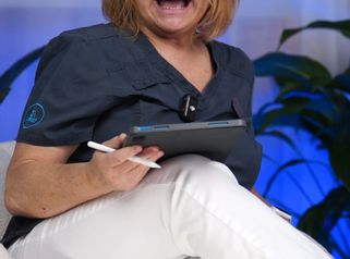 Výplň pier pred a po - Medirect